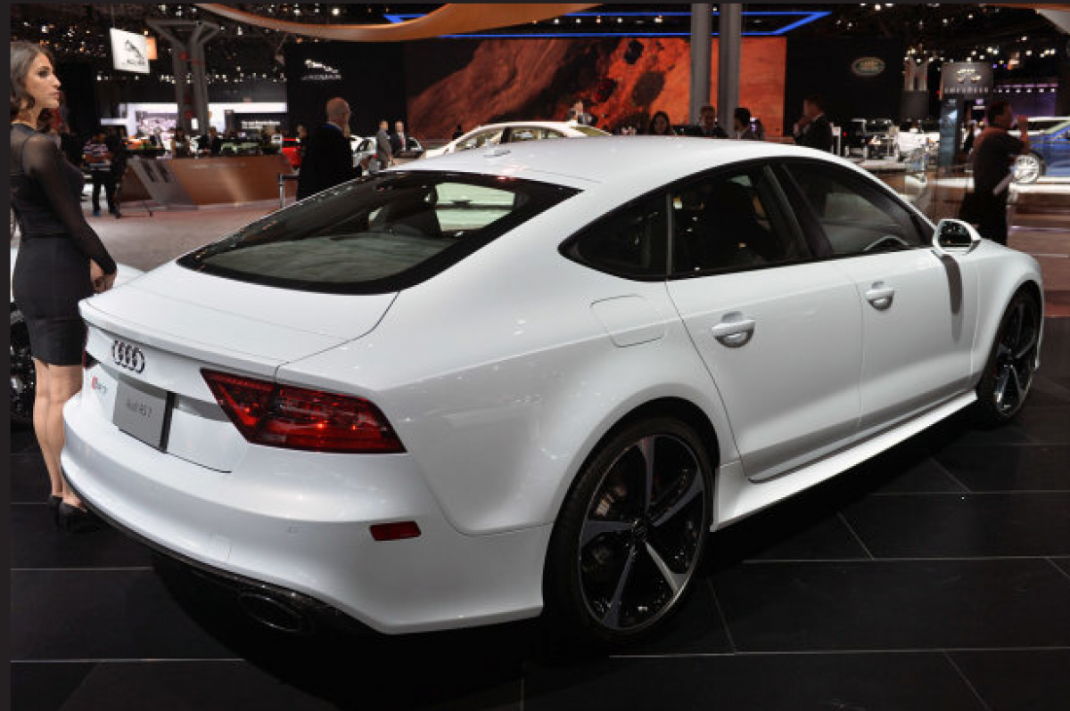 New York 2015 Audi Rs7 Dynamic Edition Is Quite Dynamic