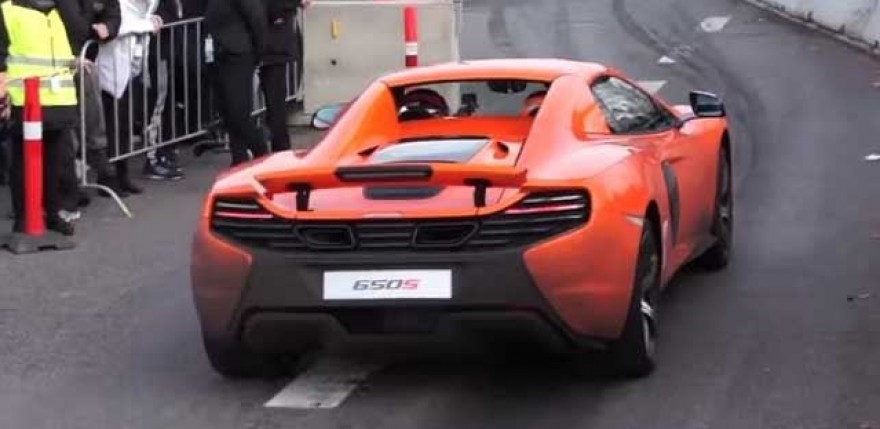 Formula 1 Driver Exercises McLaren 650S