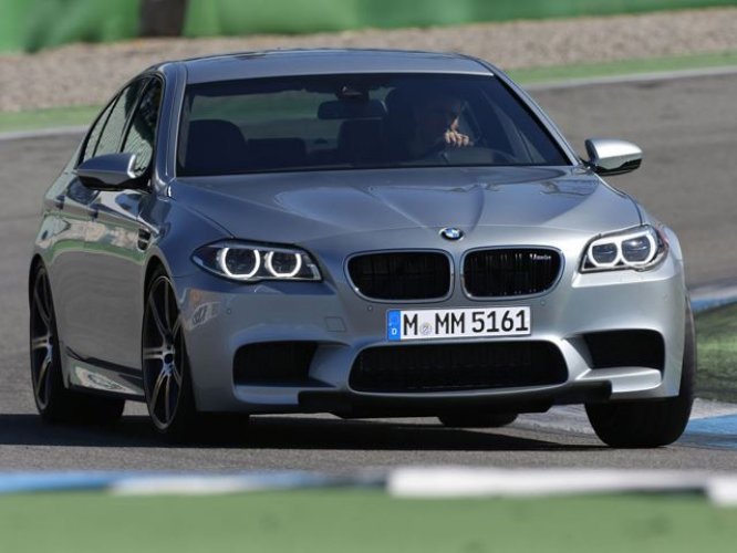 Bmw Introduces Most Expensive Coat Of Paint Yet While Bmw Hasn T Decided On A Final Dollar Amount To Assign The Drop Dead Gorgeous Paint Color Brand Has Announced That Cost Would Equate