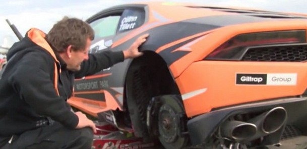 Lamborghini Huracan Races to Its Demise