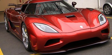 1400hp Koenigsegg Agera R Onboard, Accelerations and Pure Sound!