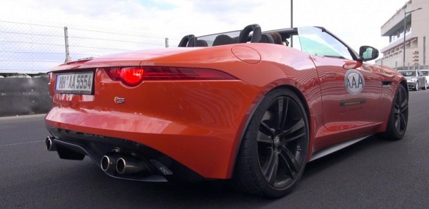 Jaguar F-TYPE S V8 Convertible - Brutal Revs & Lovely Accelerations!
