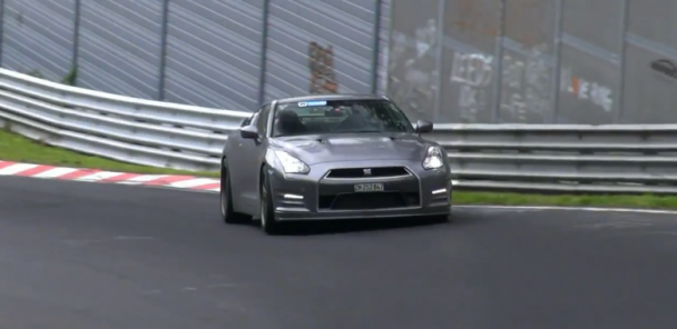 Nissan R35 GT-R w/ Akrapovic Exhaust