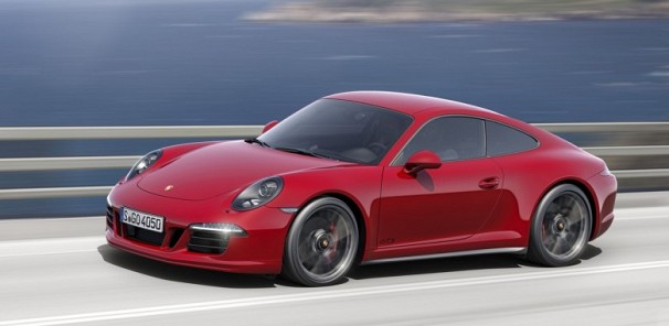 Full Throttle in the 2015 Porsche 911 GTS