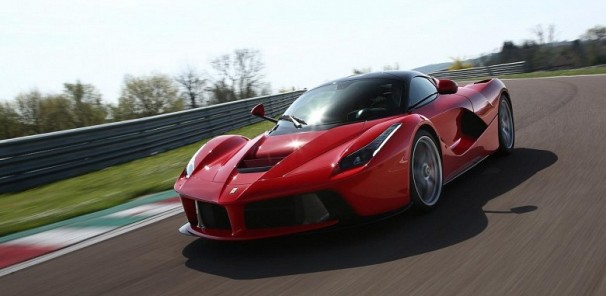 Ferrari LaFerrari Cruising the Streets of Monaco