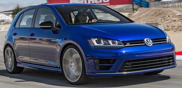 2015 Volkswagen Golf R Hot Lap! - 2015 Best Driver's Car Contender