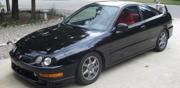 Supercharged Acura Integra Type R - One Take